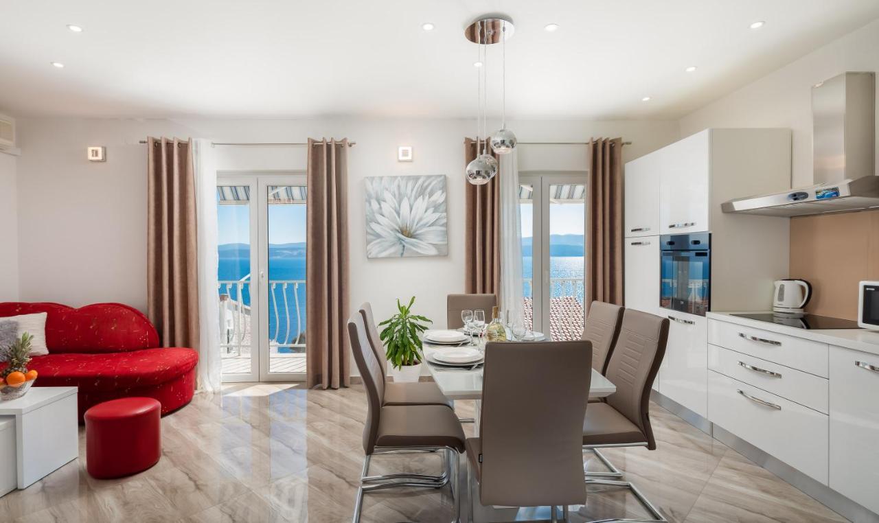 Fba Family Beach Apartments Omis Exterior photo