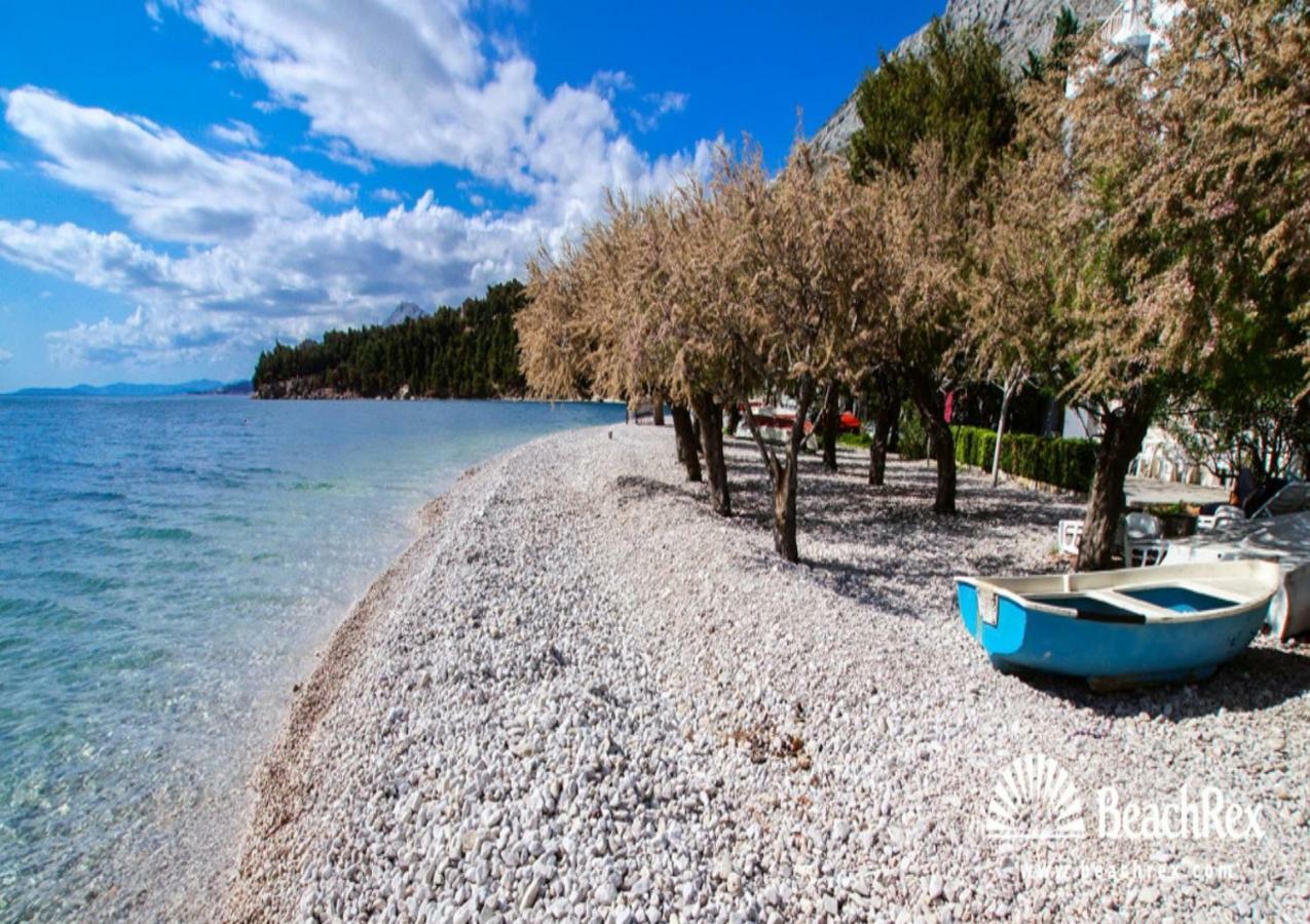 Fba Family Beach Apartments Omis Exterior photo